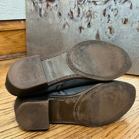 Minnetonka | Brenna Distressed Suede Booties - Picture 7 of 15